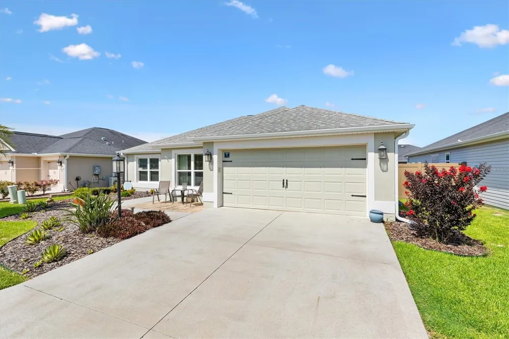 5738 CARLEY LOOP The Villages, FL 32163