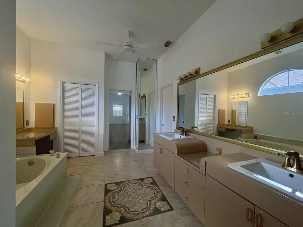 7116 PEBBLE BEACH LANE Seminole, FL 33777