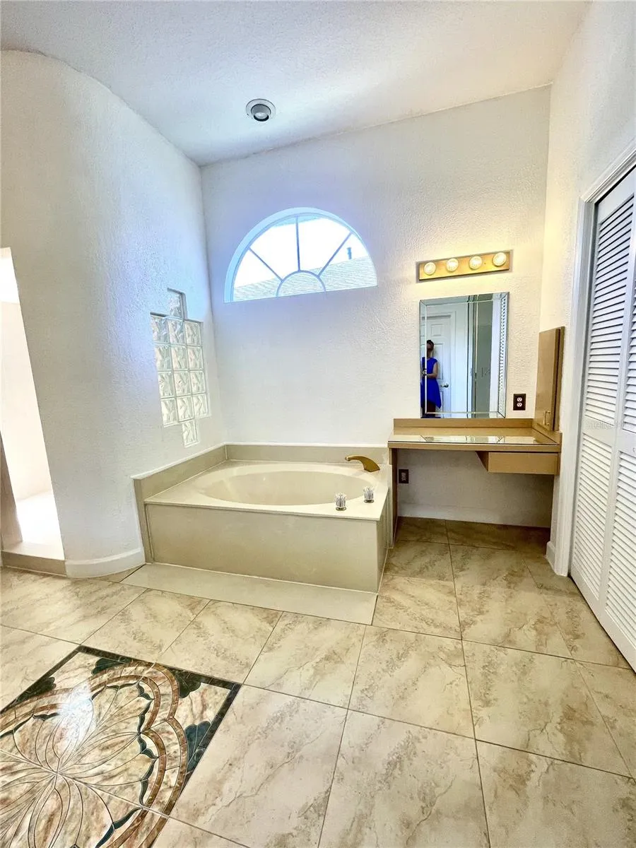 7116 PEBBLE BEACH LANE Seminole, FL 33777