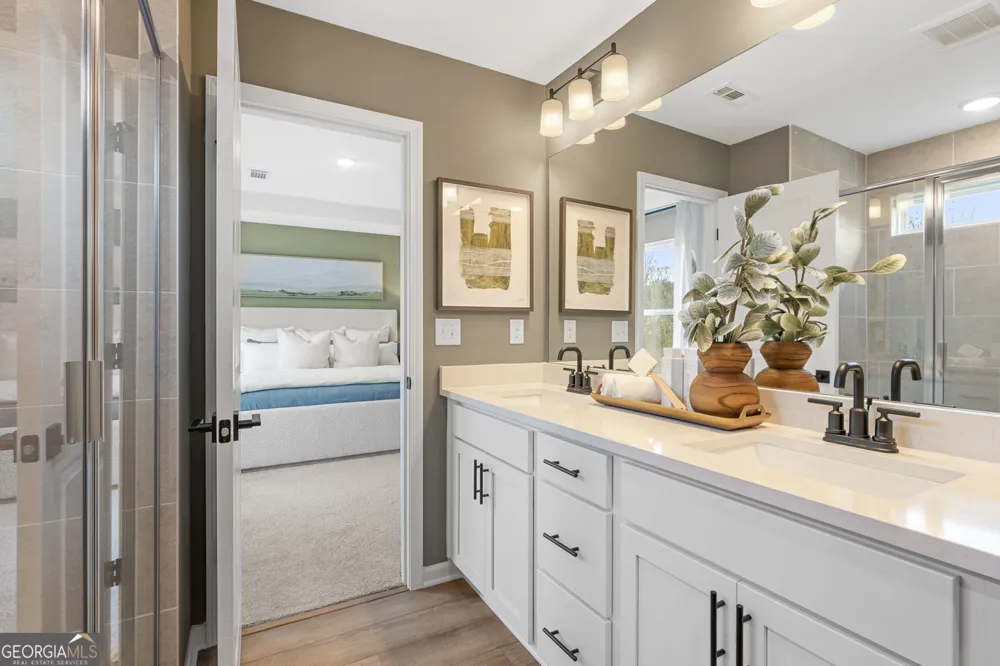 520 Loblolly LN Canton, GA 30114
