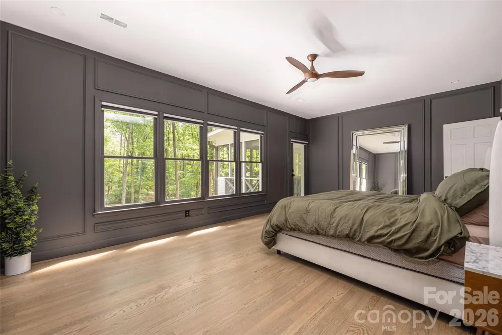1800 Chestnut Lane Matthews, NC 28104