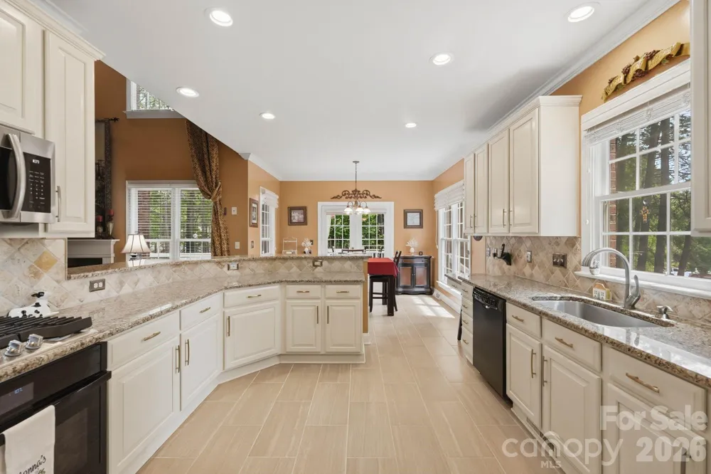 8027 Silver Jade Lane Denver, NC 28037