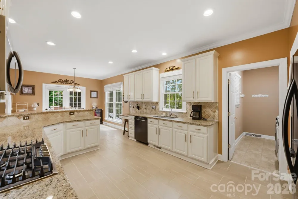 8027 Silver Jade Lane Denver, NC 28037