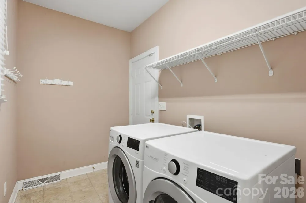 8027 Silver Jade Lane Denver, NC 28037