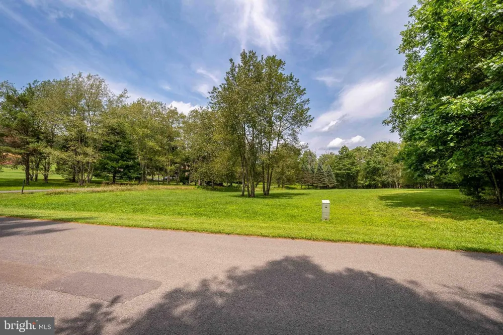 HERON COVE Oakland, MD 21550