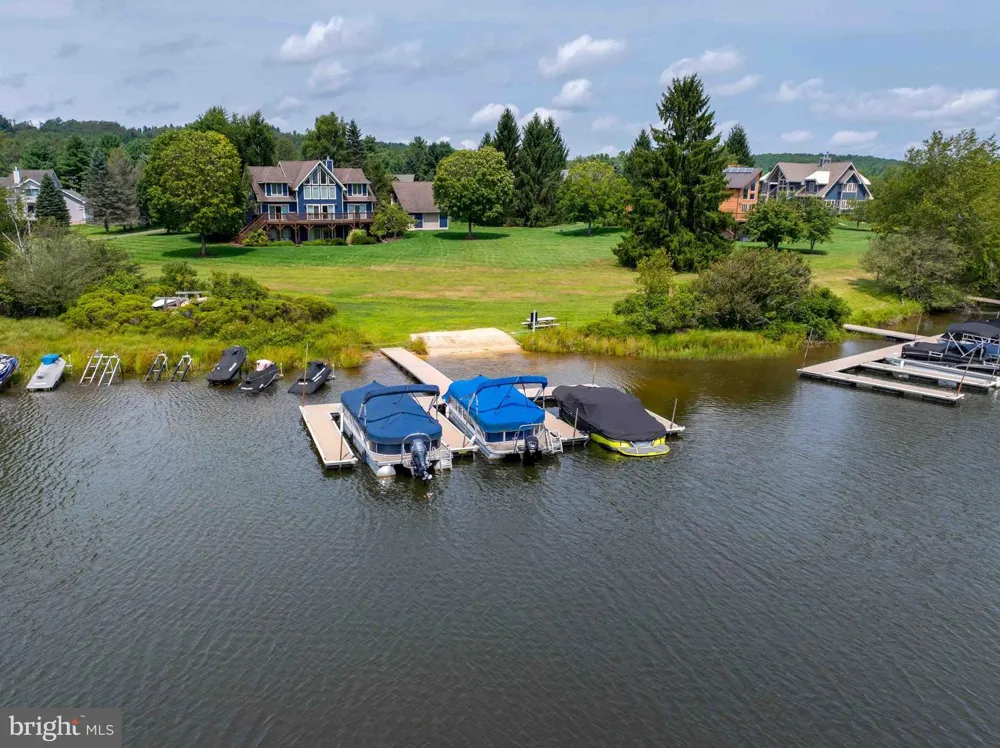 HERON COVE Oakland, MD 21550