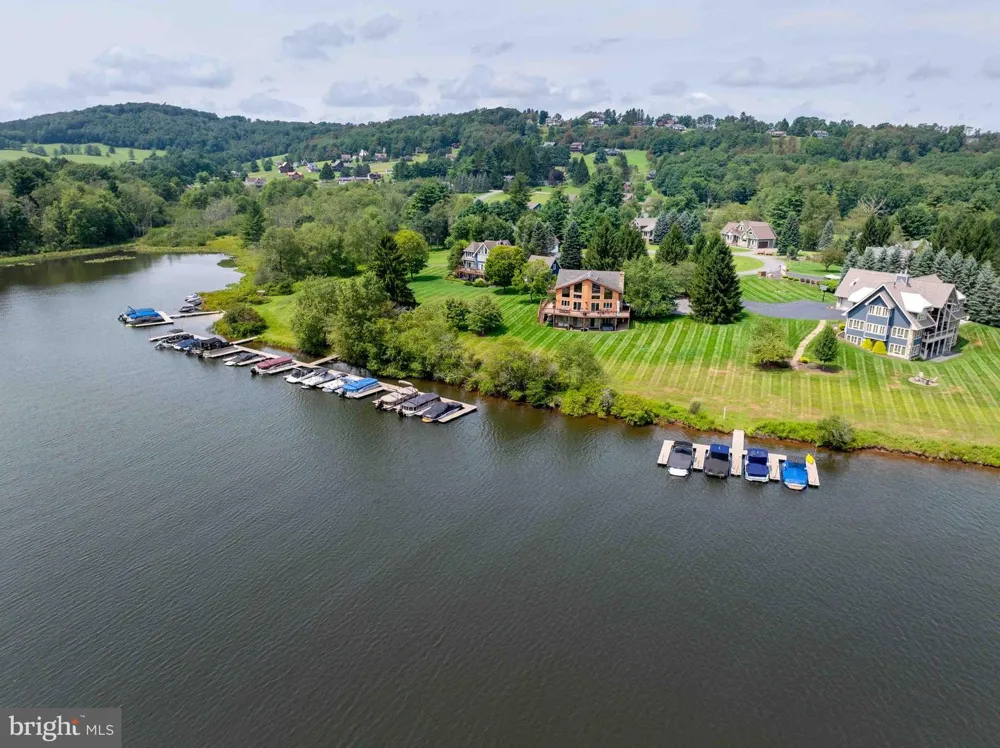 HERON COVE Oakland, MD 21550