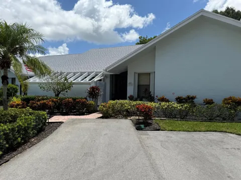 10884 LAKE FRONT PLACE