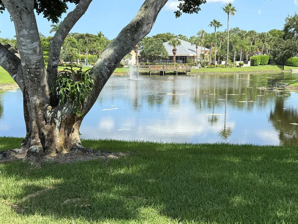 10884 LAKE FRONT PLACE Boca Raton, FL 33498
