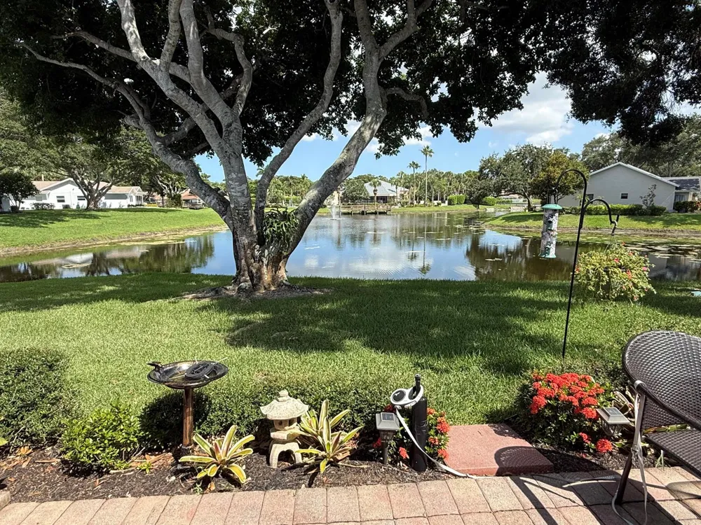 10884 LAKE FRONT PLACE Boca Raton, FL 33498