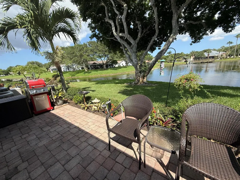 10884 LAKE FRONT PLACE Boca Raton, FL 33498
