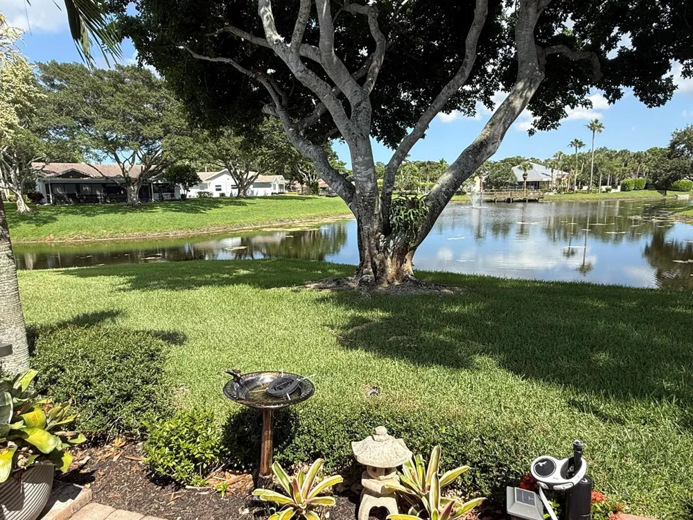 10884 LAKE FRONT PLACE Boca Raton, FL 33498