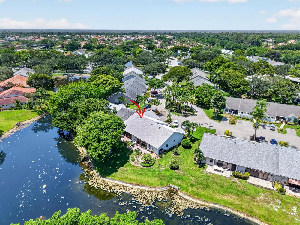 10884 LAKE FRONT PLACE Boca Raton, FL 33498