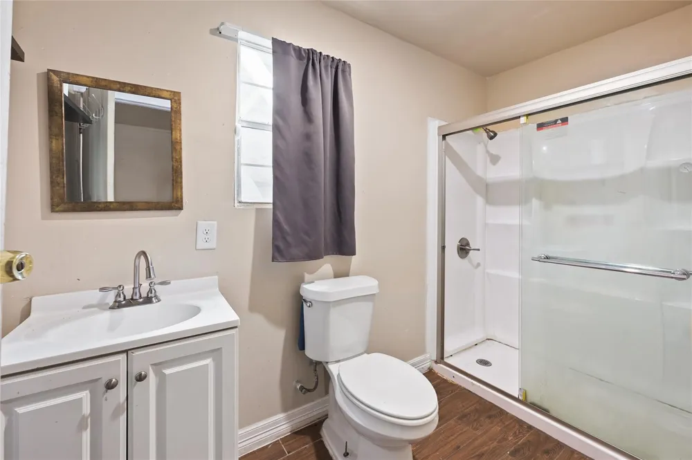 3731 Reveille Street Houston, TX 77087