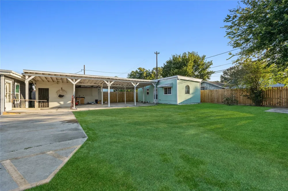 3731 Reveille Street Houston, TX 77087