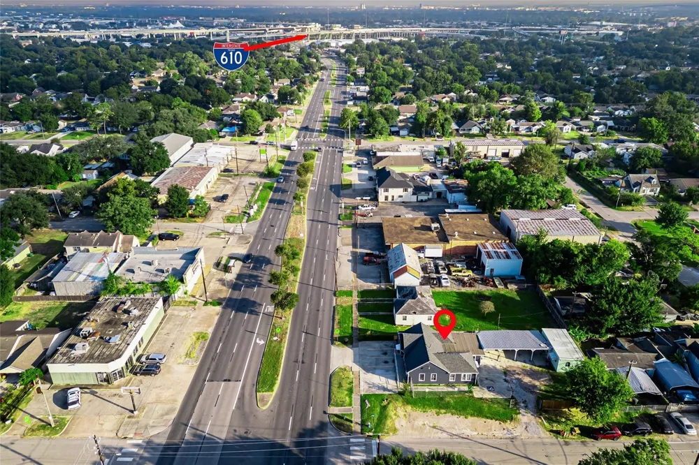 3731 Reveille Street Houston, TX 77087