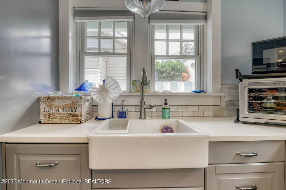 88 Broadway Ocean Grove, NJ 07756