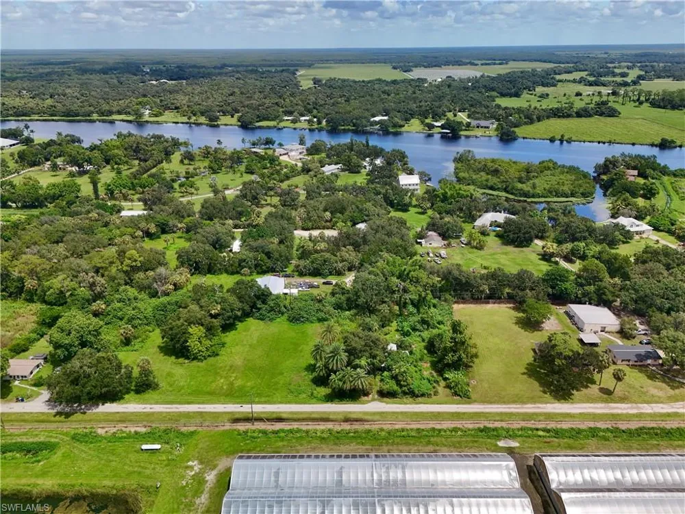Address Not Shown Alva, FL 33920