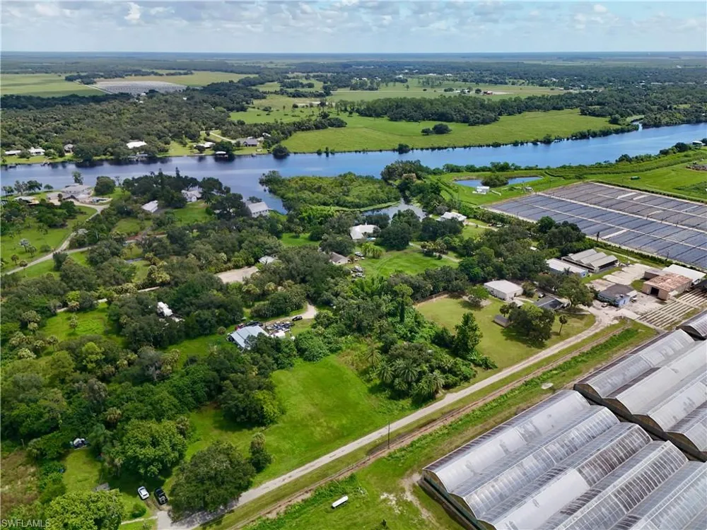 Address Not Shown Alva, FL 33920