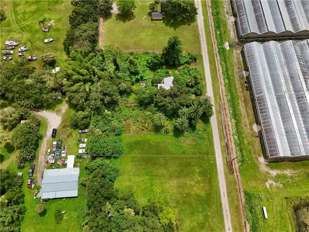 Address Not Shown Alva, FL 33920
