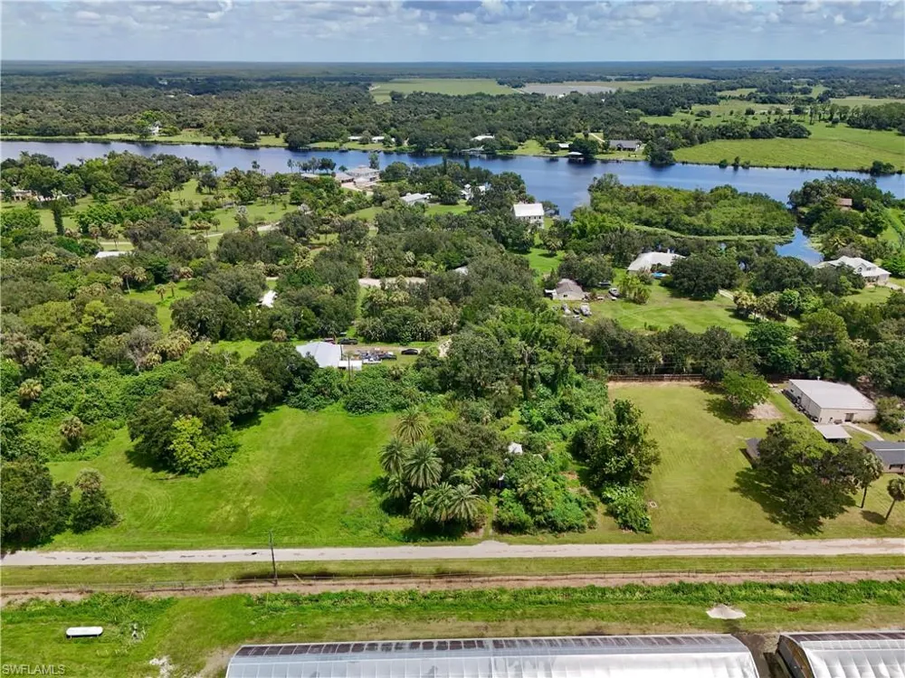 Address Not Shown Alva, FL 33920