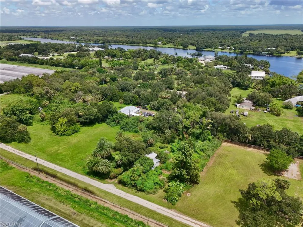 Address Not Shown Alva, FL 33920