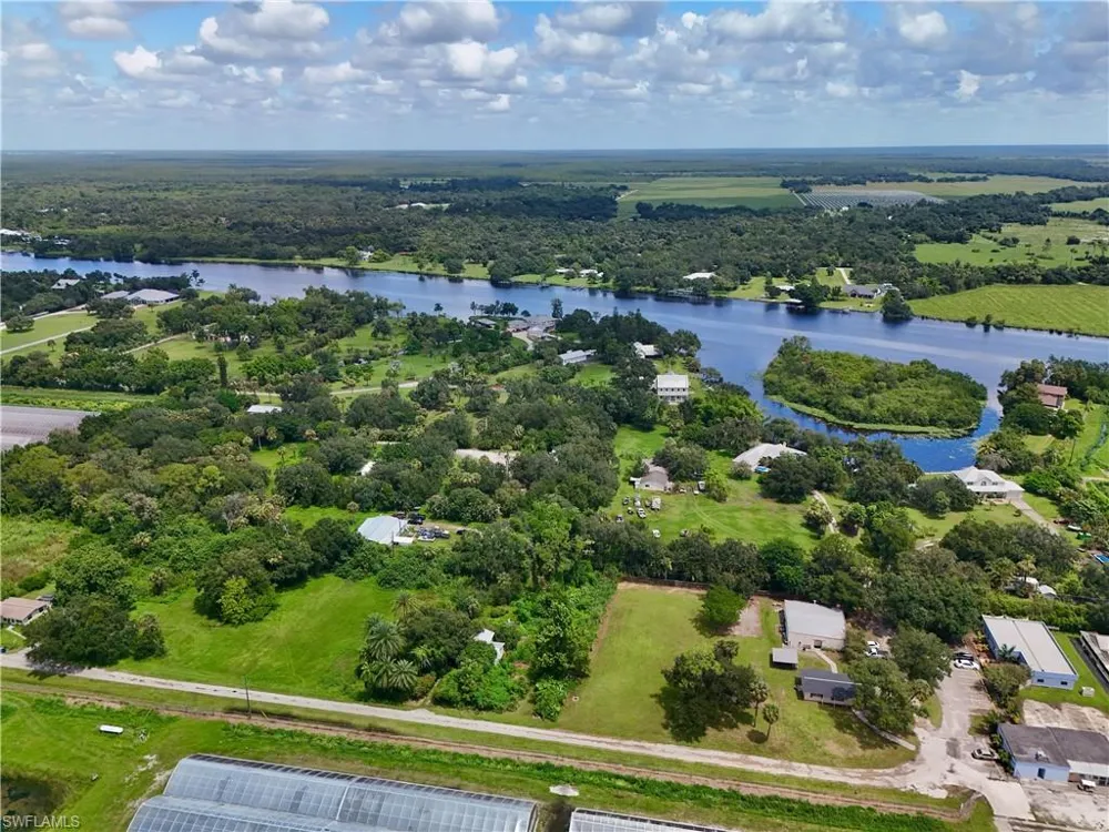 Address Not Shown Alva, FL 33920