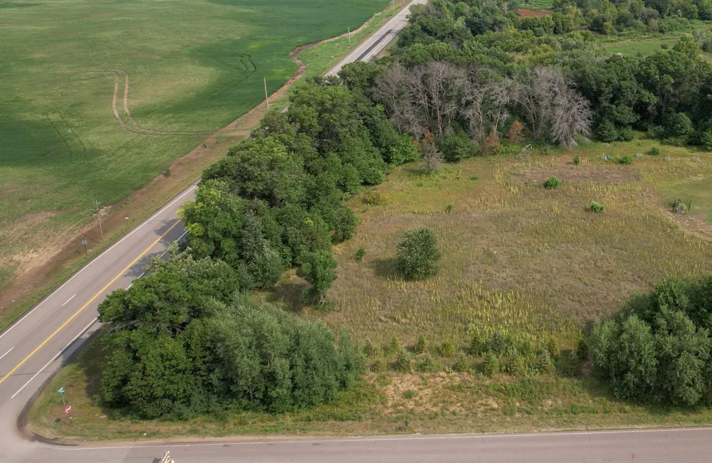 16600 87th St SE Becker, MN 55308