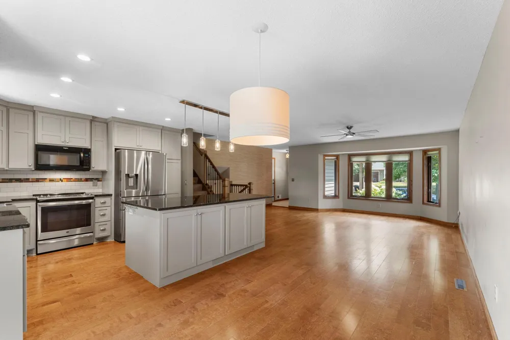 9836 Ilex Street NW Coon Rapids, MN 55433