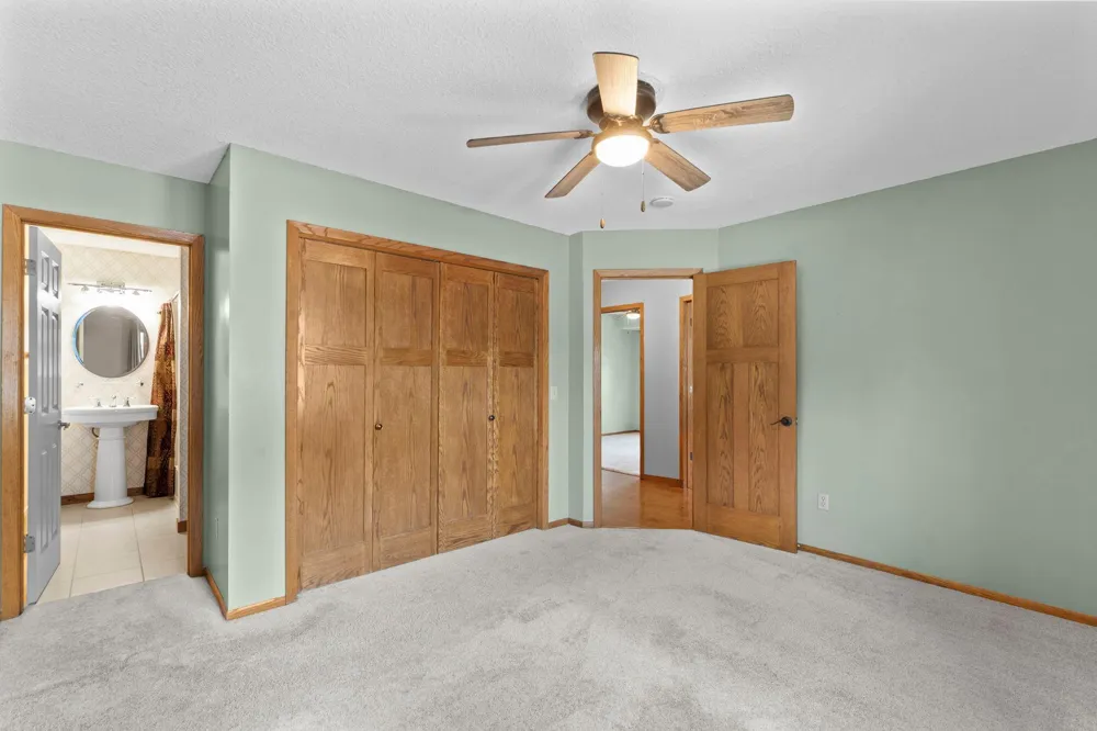 9836 Ilex Street NW Coon Rapids, MN 55433