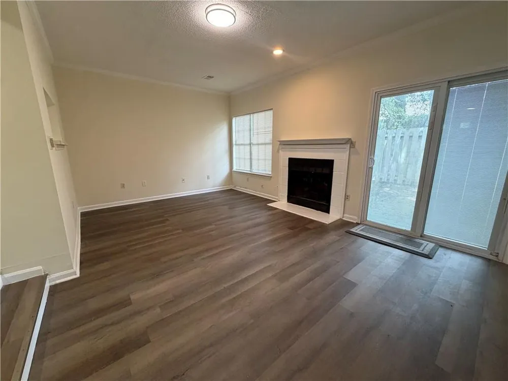 3201 Long Iron Drive Lawrenceville, GA 30044
