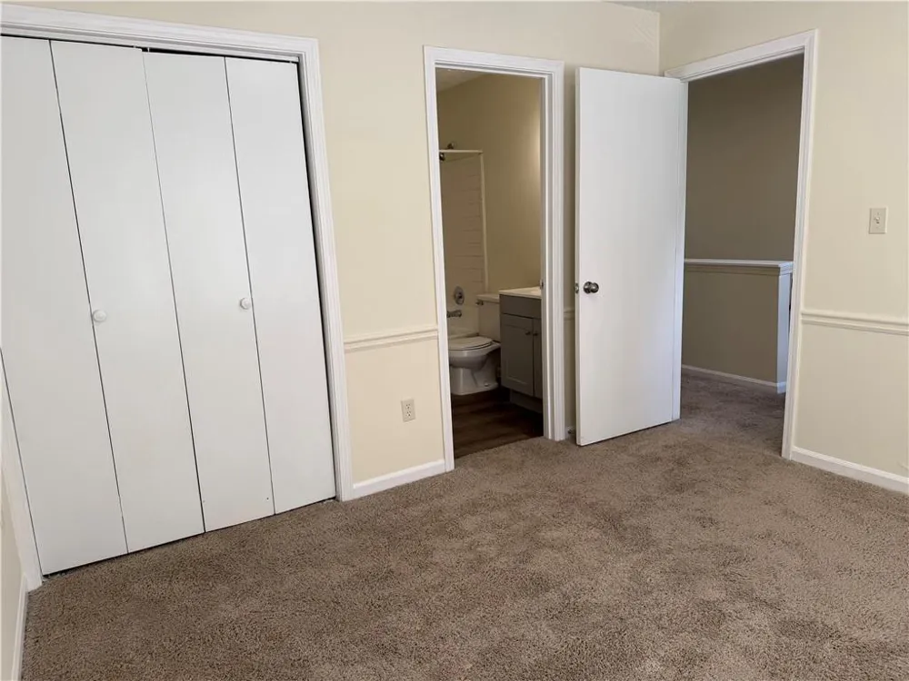 3201 Long Iron Drive Lawrenceville, GA 30044
