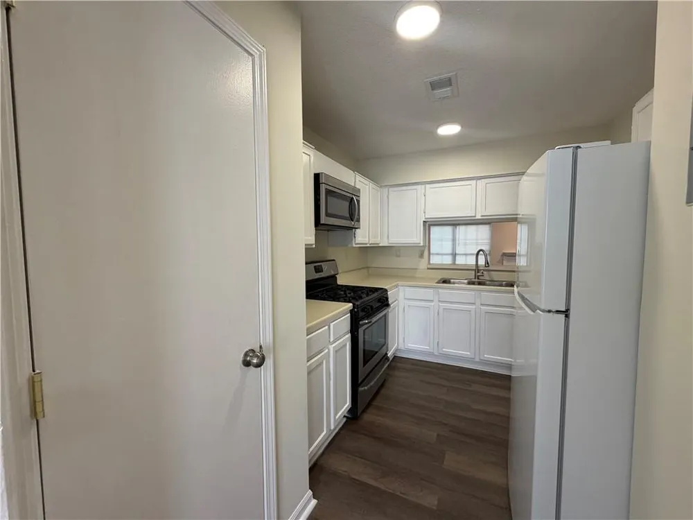 3201 Long Iron Drive Lawrenceville, GA 30044