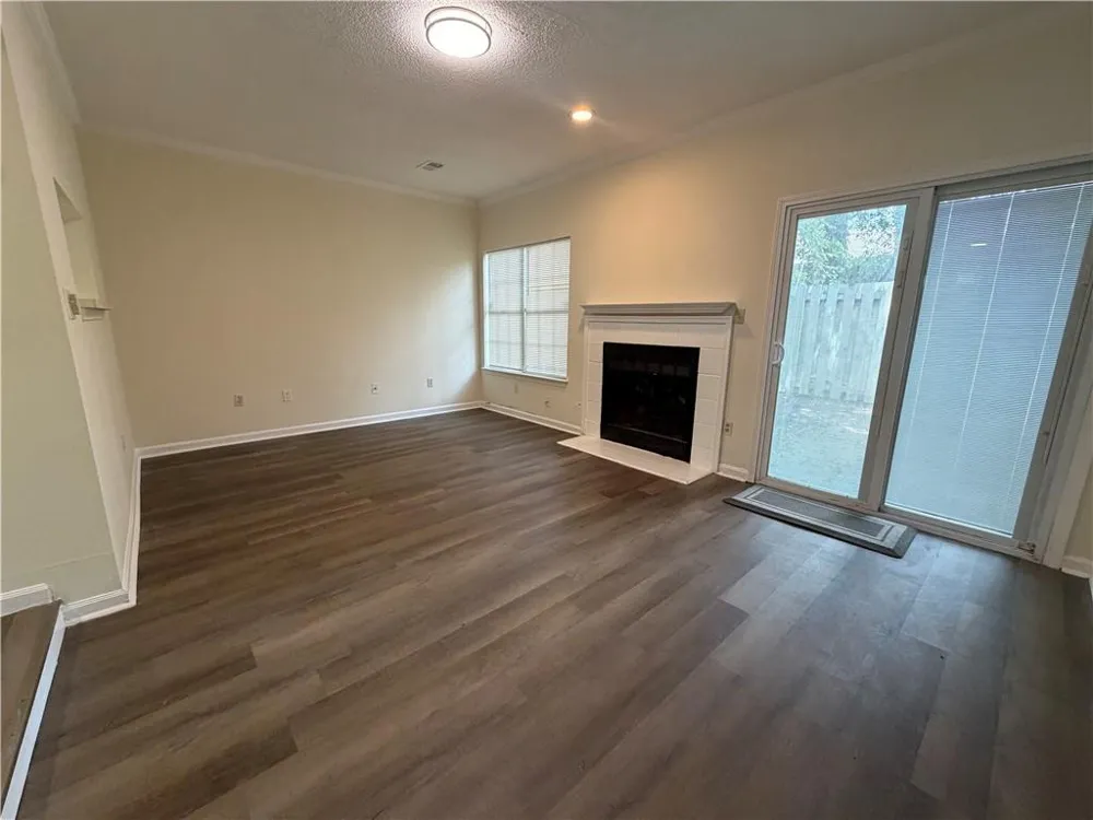 3201 Long Iron Drive Lawrenceville, GA 30044