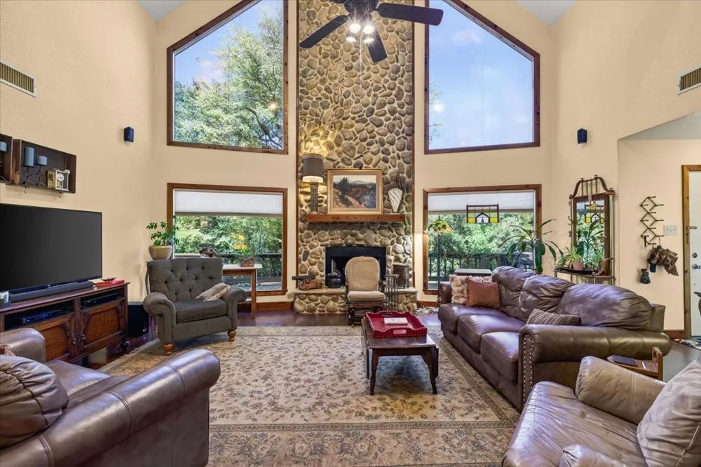 14131 Melody Lane Malakoff, TX 75148