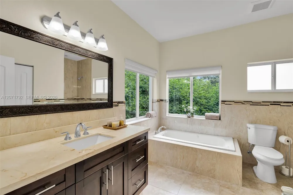 30 Seagate Blvd Key Largo, FL 33037