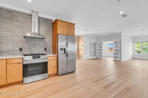 716 Cookman Avenue #301