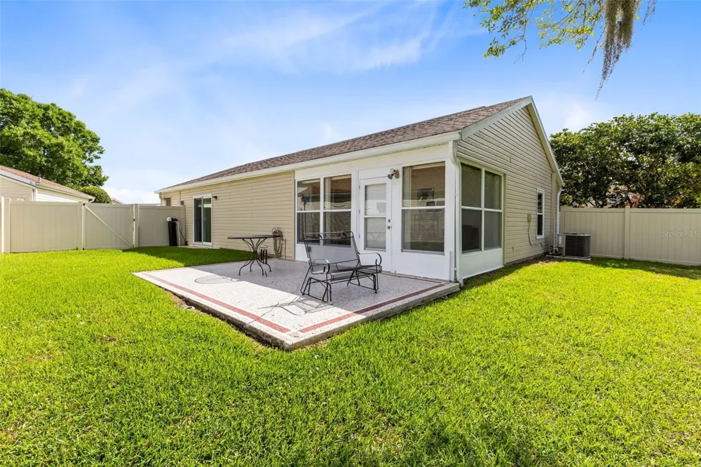 4960 HERON RUN CIRCLE Leesburg, FL 34748