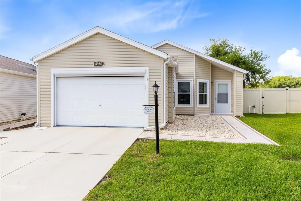 4960 HERON RUN CIRCLE Leesburg, FL 34748