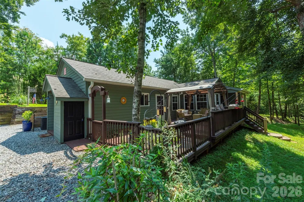 4895 Hudlow Road Union Mills, NC 28167