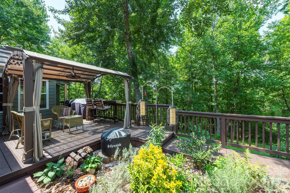 4895 Hudlow Road Union Mills, NC 28167