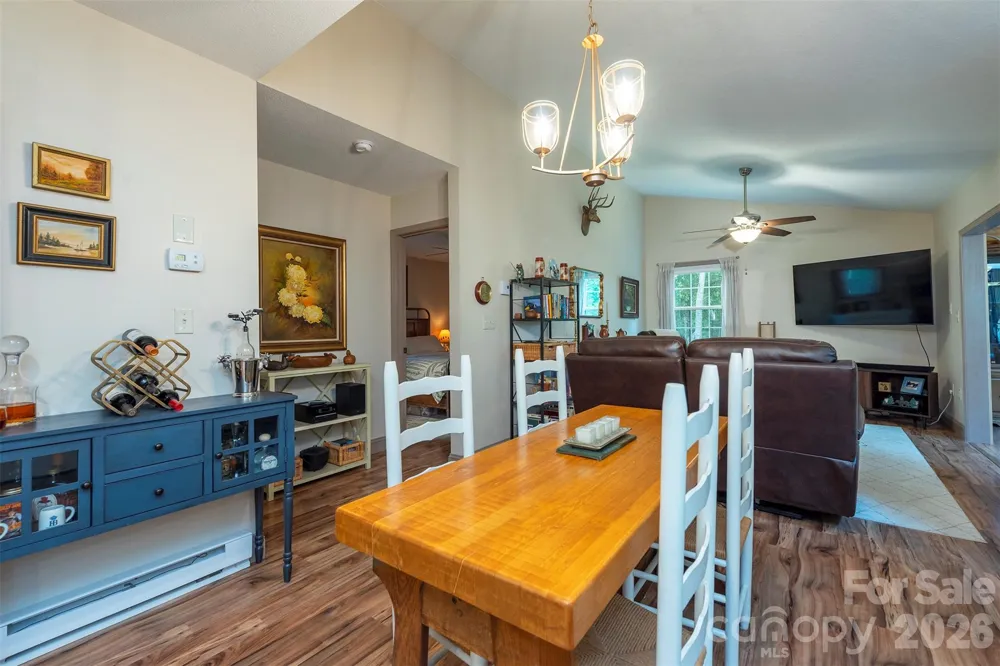 4895 Hudlow Road Union Mills, NC 28167