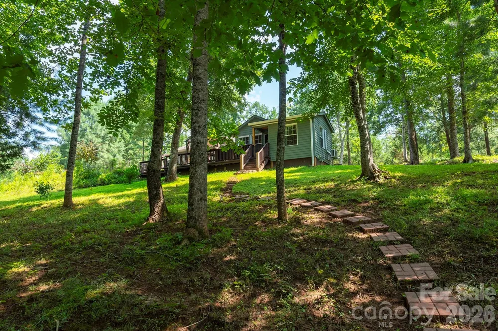 4895 Hudlow Road Union Mills, NC 28167