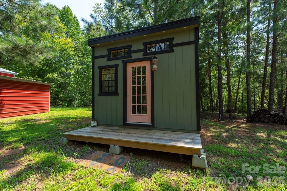 4895 Hudlow Road Union Mills, NC 28167