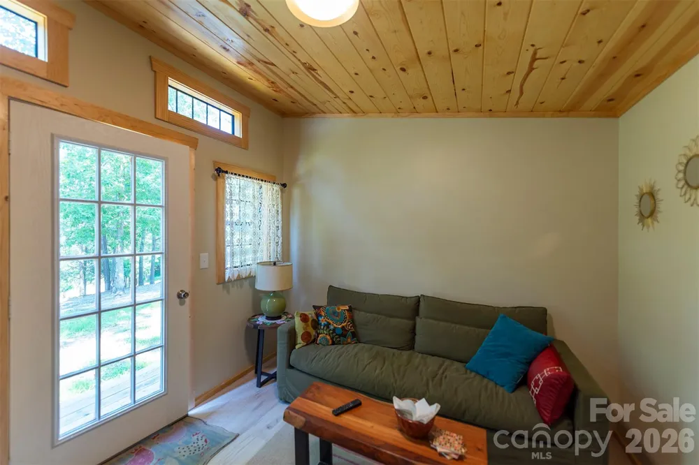 4895 Hudlow Road Union Mills, NC 28167