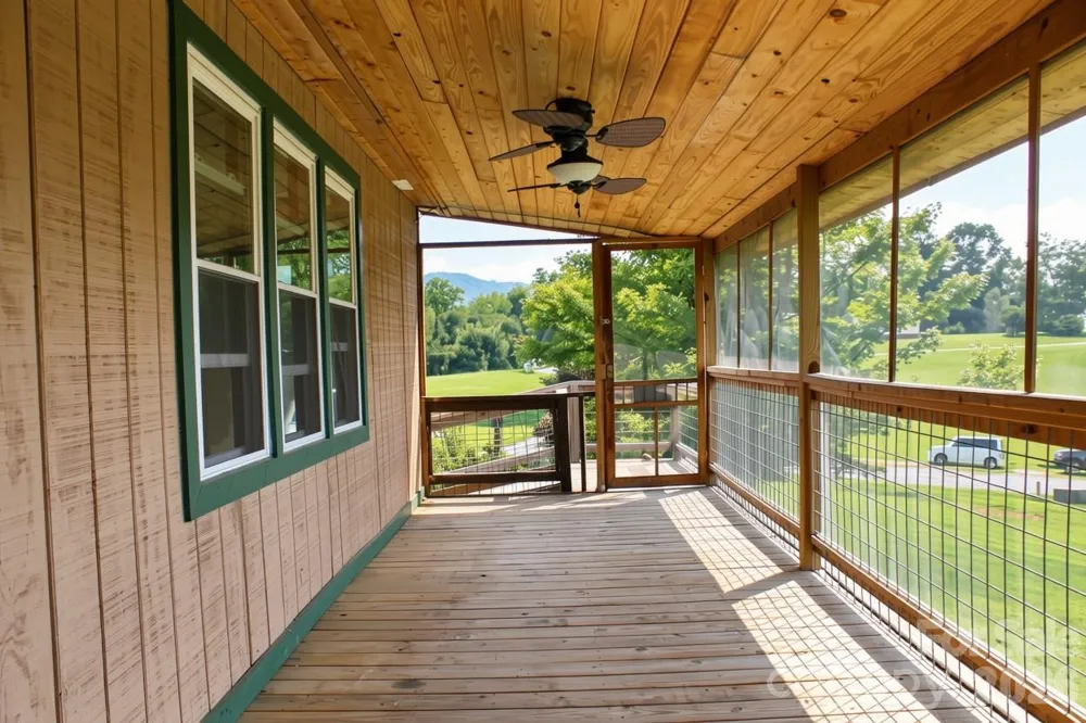 24 Karis Lane Clyde, NC 28721