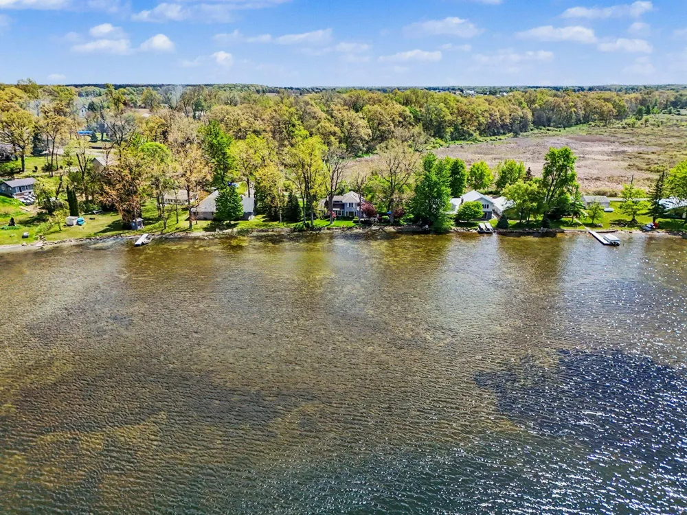 930 Nature Lane Kinderhook Township, MI 49255