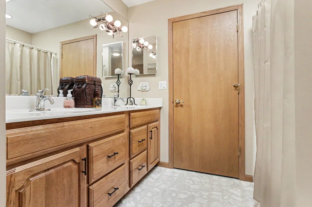 930 Nature Lane Kinderhook Township, MI 49255