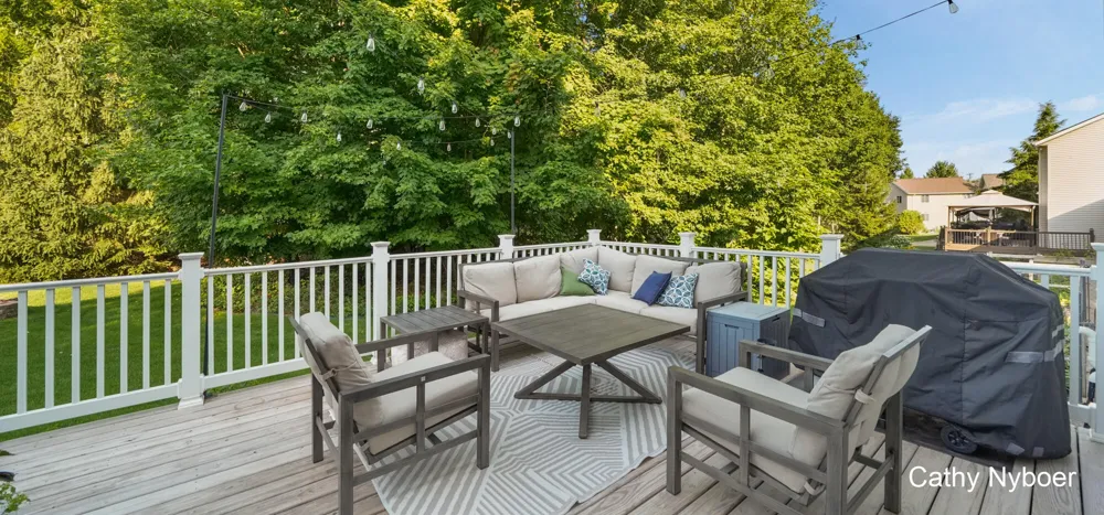 2328 Palm Dale Drive SW Wyoming, MI 49519