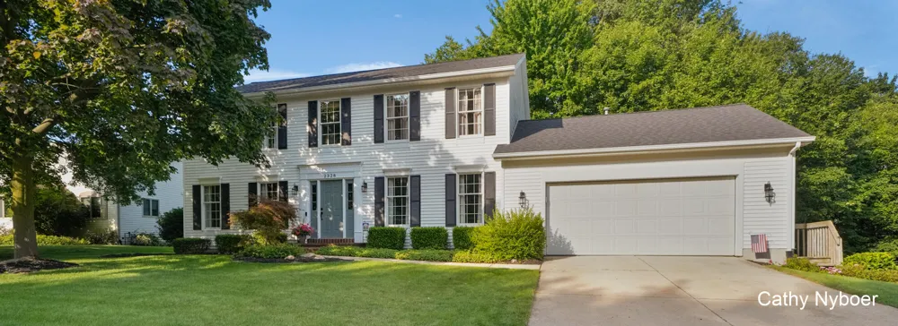 2328 Palm Dale Drive SW Wyoming, MI 49519